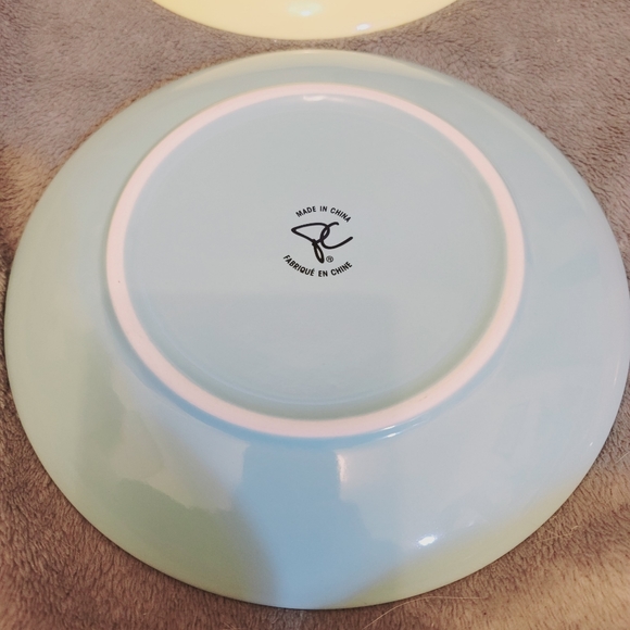 ADORABLE Dessert plate set. Easter birds, colourful new, and unused - Picture 11 of 13